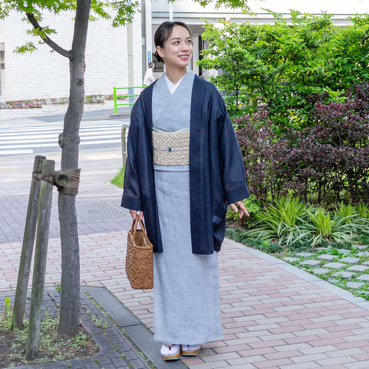 再入荷 未仕立て 竺仙“伝統的な色で花笑む大和撫子の夏”浴衣 反物 着物