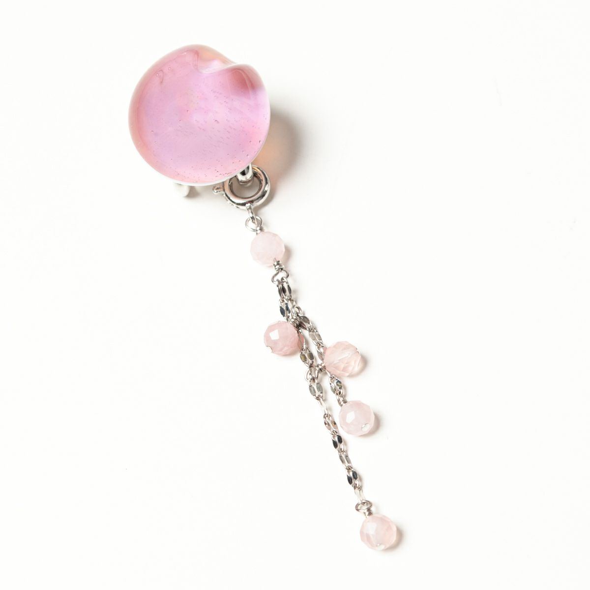 【itsuka glass works】 天然石の揺れる色あつめの帯留め　ピンク　　/10月の誕生石（ローズクォーツ）